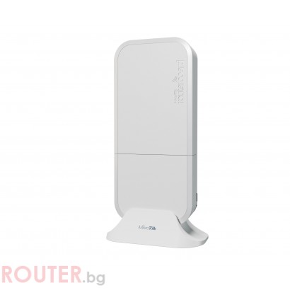 Безжичен Access Point MikroTik wAP ac RBwAPG-5HacD2HnD, 2 x 10/100/1000, 2.4 GHz (300Mpbs)/5GHz (867Mbps)